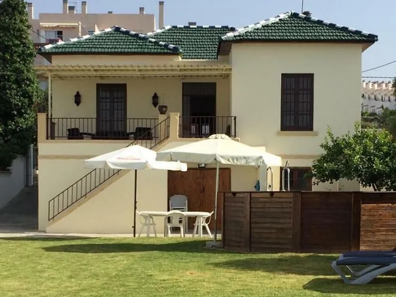 Villa A Orillas Del Mar à Torre de Benagalbon Hébergement de vacances